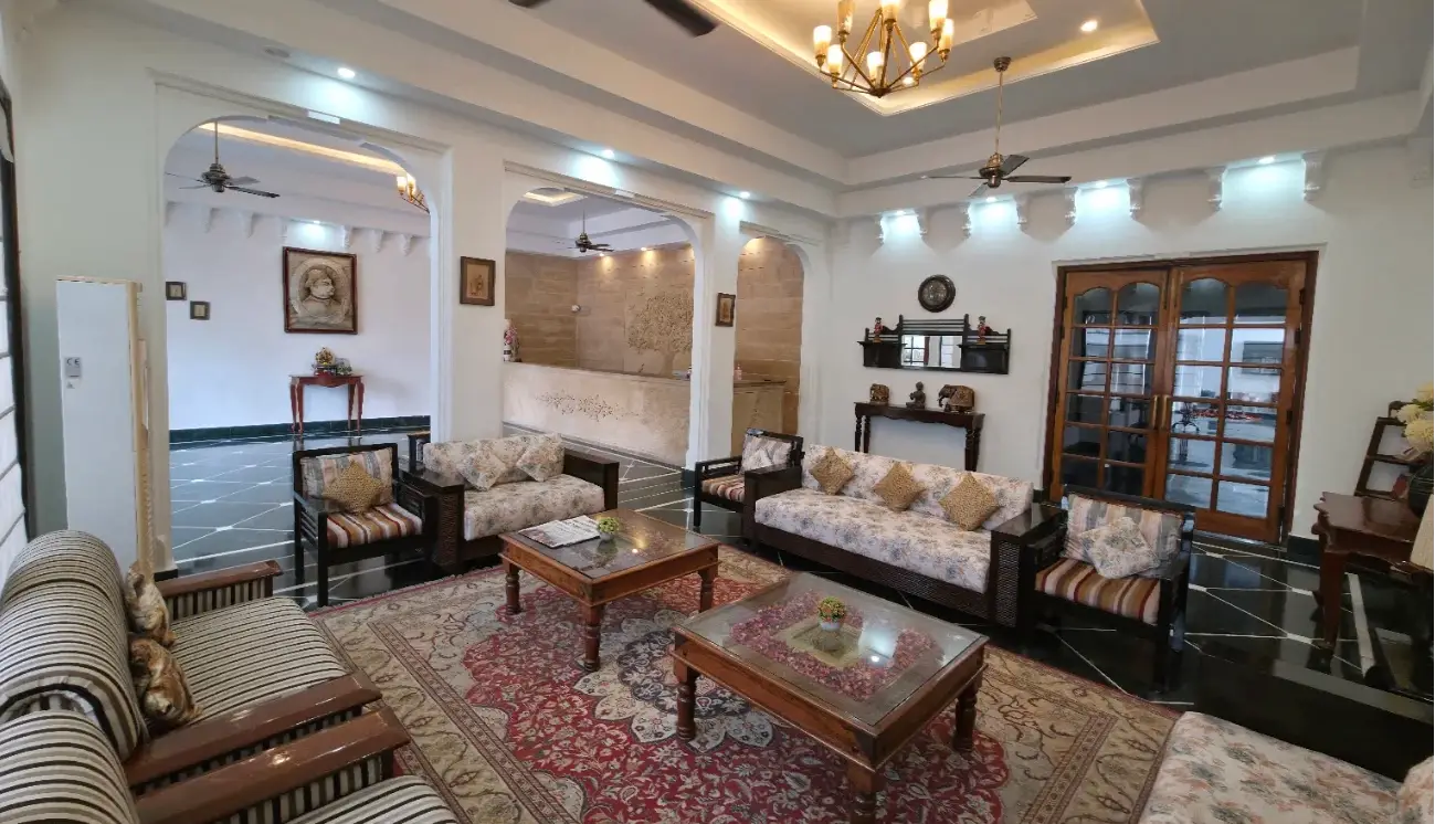 Hotel Udai Vilas Palace